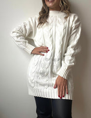 SACO BLUSON OVERSIZE CUELLO REDONDO MARFIL