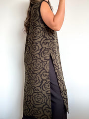 CHALECO ROSAS NEGRO VERDE