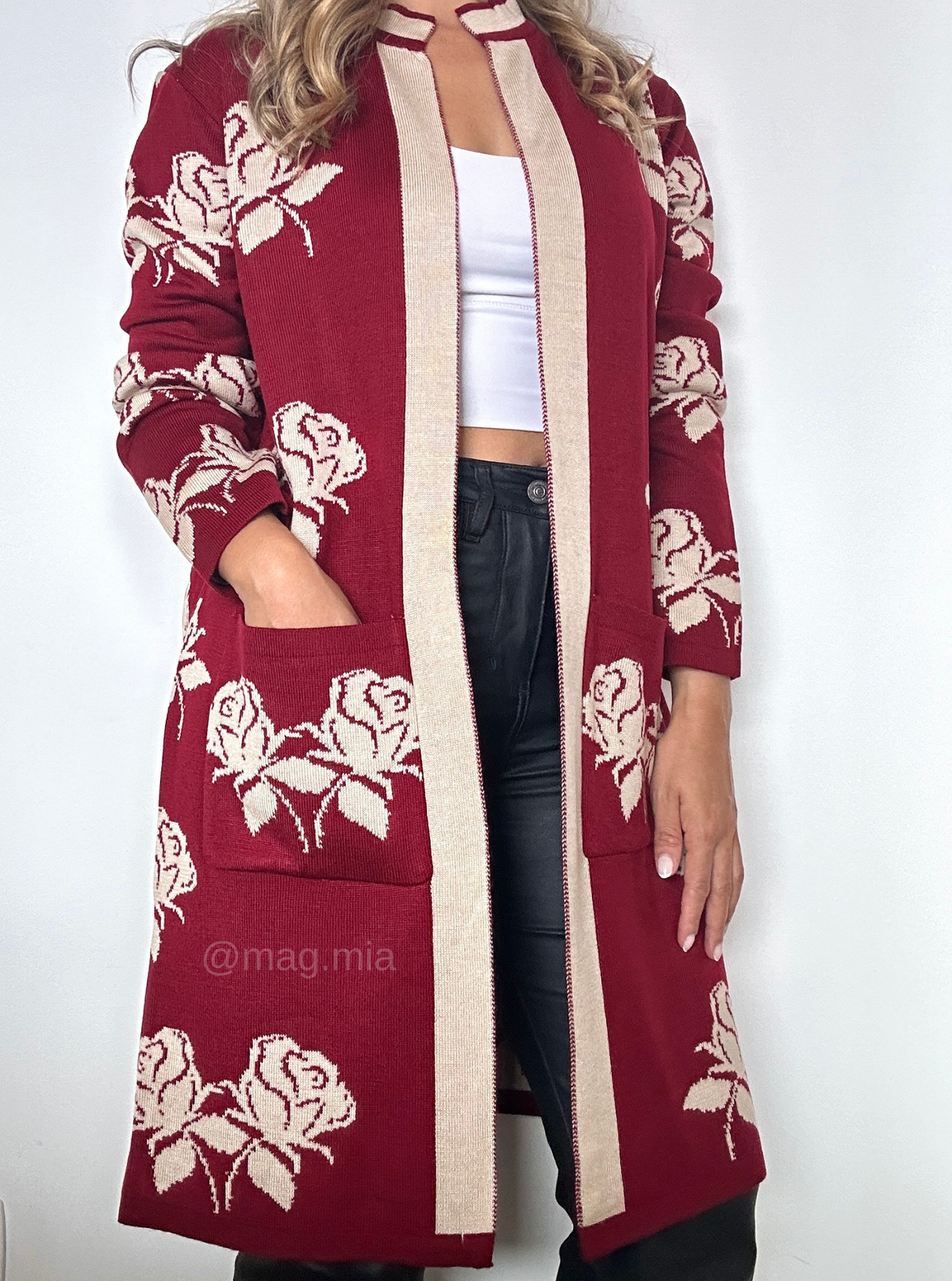 CARDIGAN GABAN FLOR BOLSILLO VINO